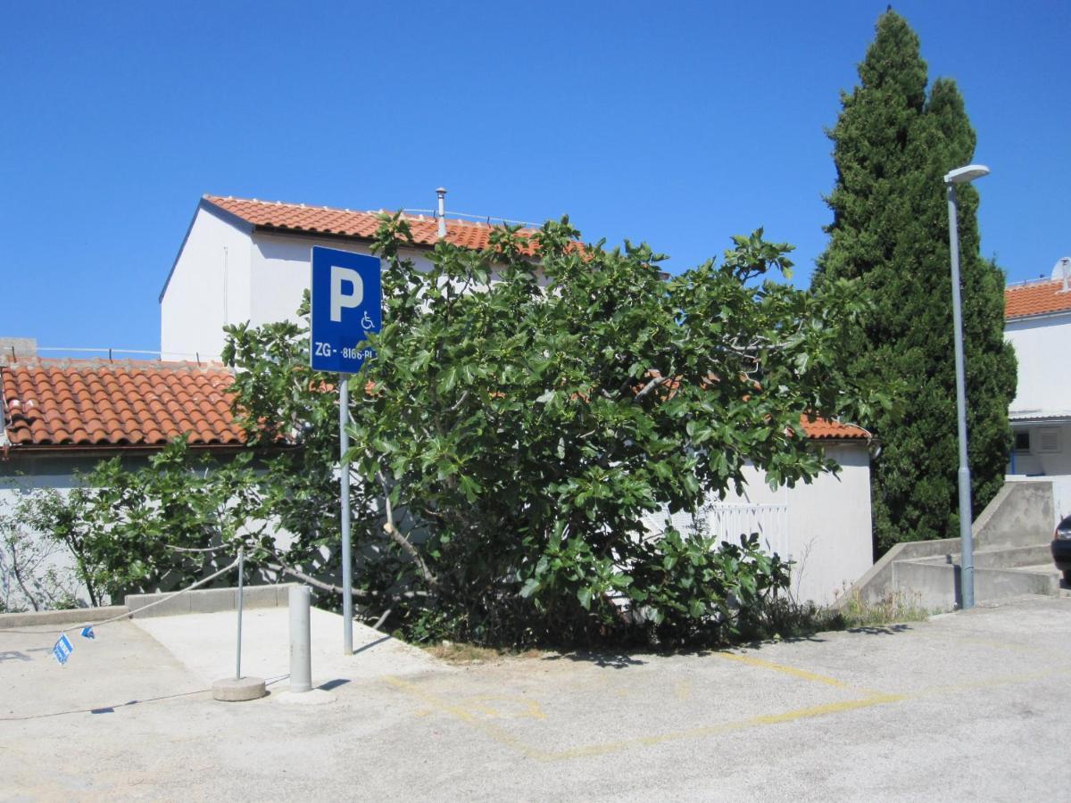 Apartament Apartman Zaglav Martinšćica Zewnętrze zdjęcie