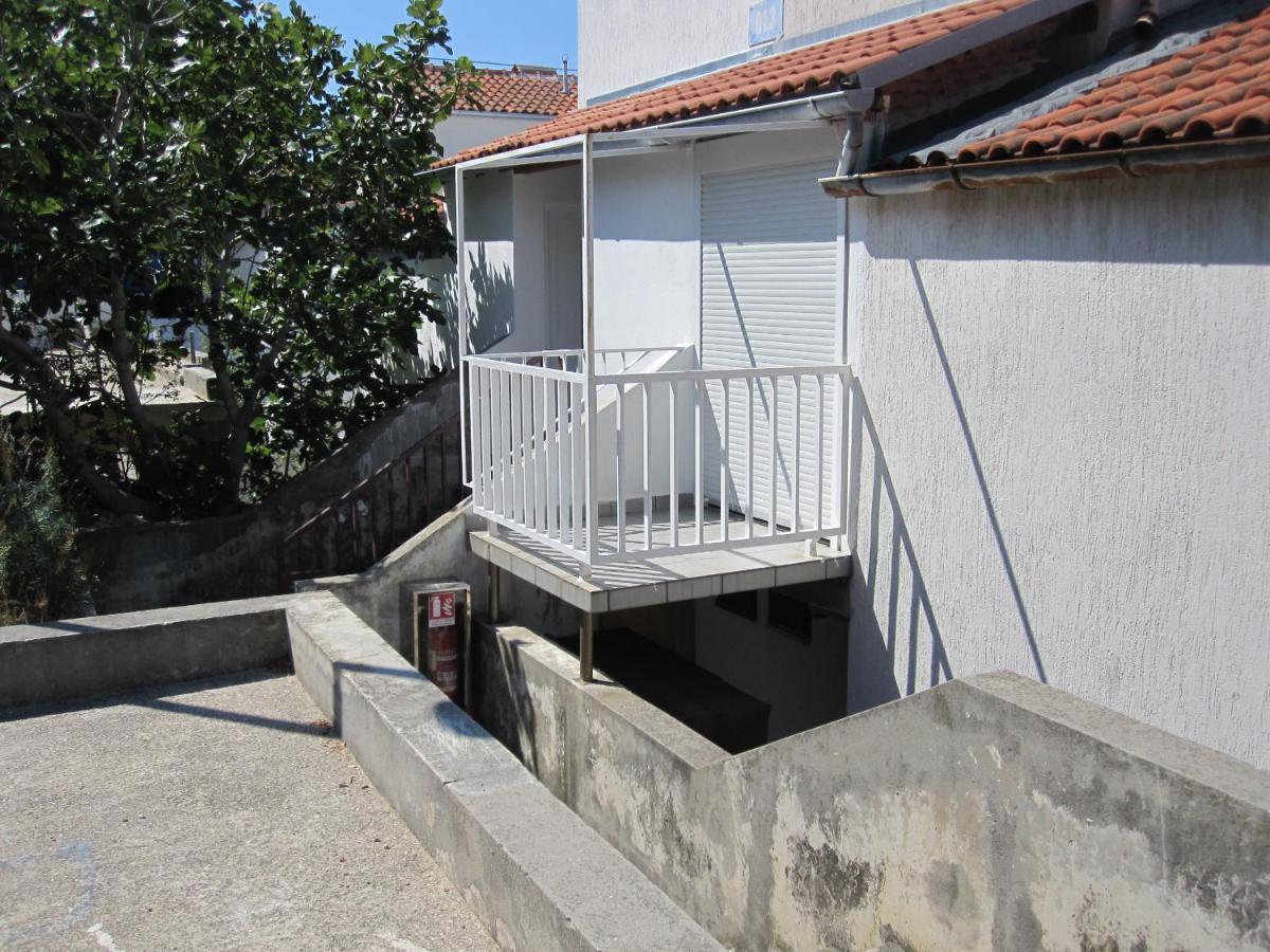 Apartament Apartman Zaglav Martinšćica Zewnętrze zdjęcie